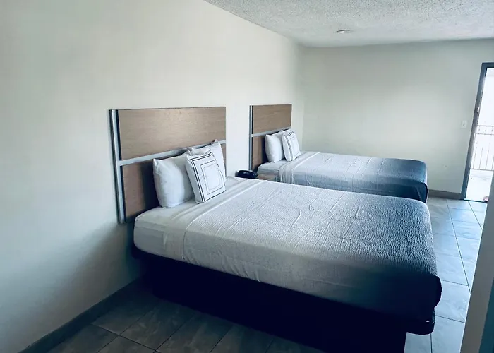 Super 8 By Wyndham Bakersfield Ca